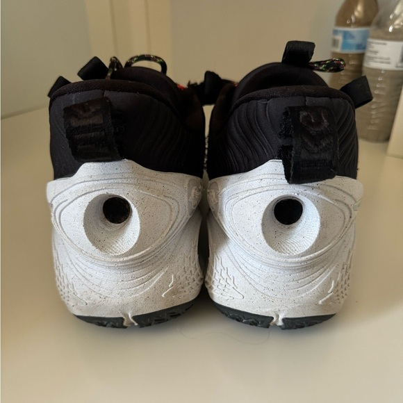Nike Cosmic Unity Basketball Shoes Men’s Size 14 - Picture 4 of 6